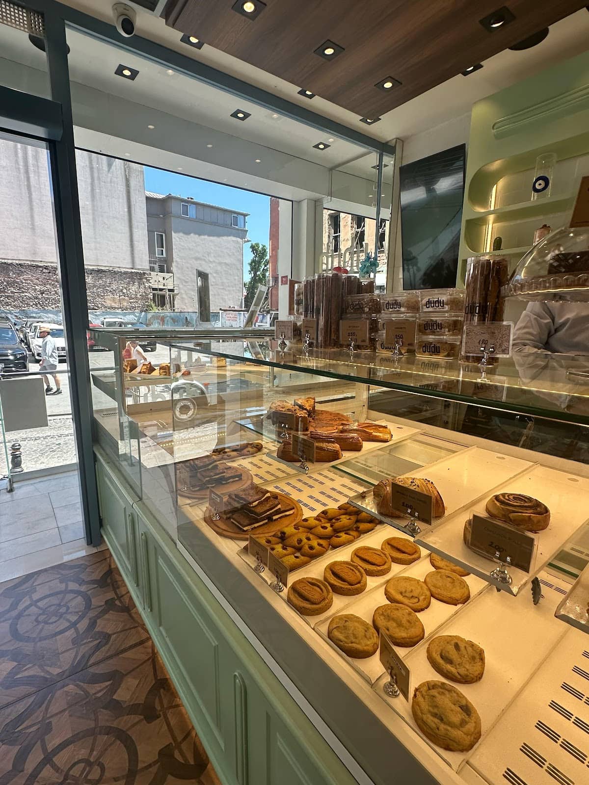 Dudu Bakery Coffee