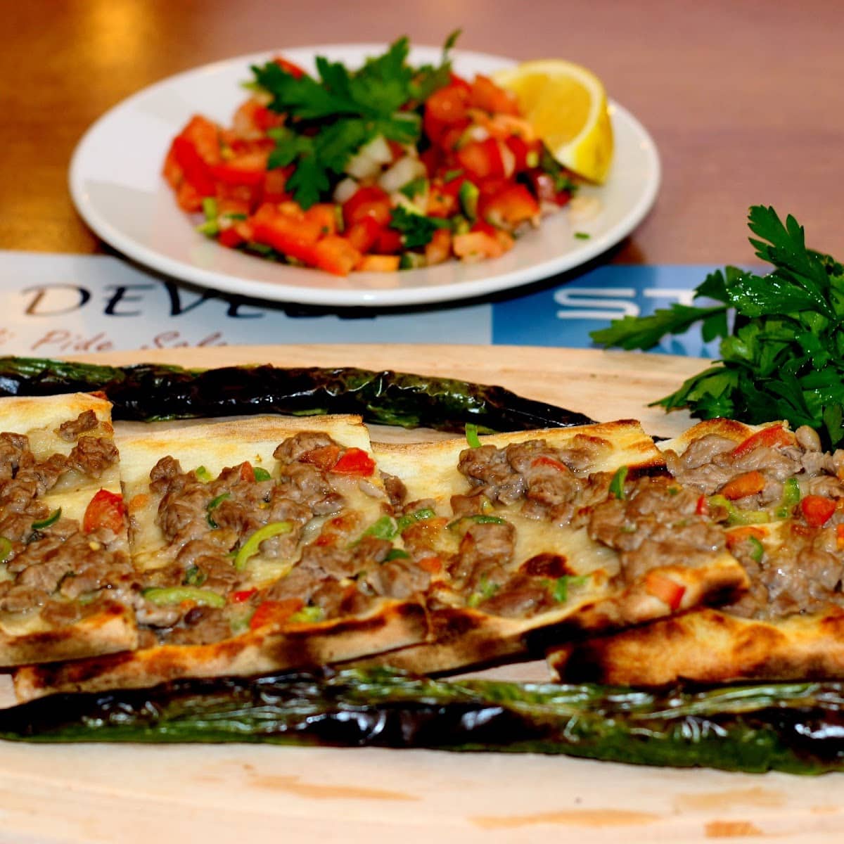 Özdevelipide