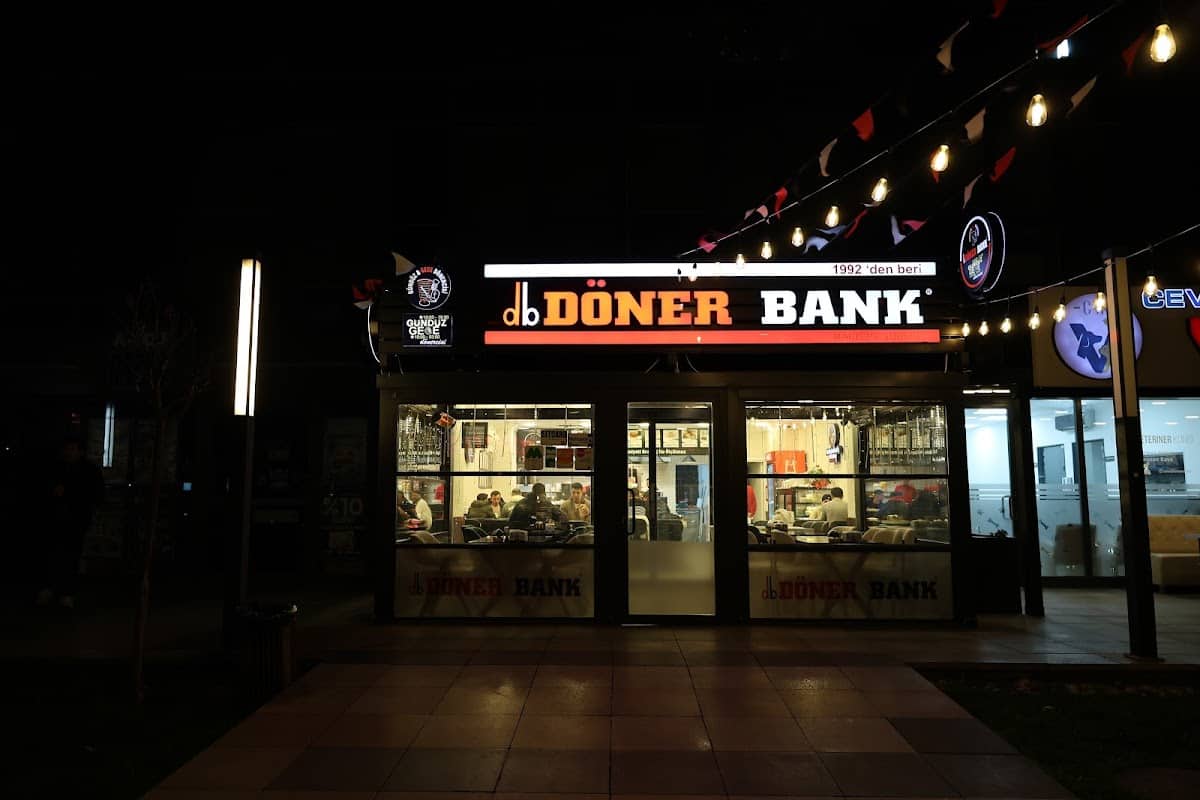 Döner Bank Maltepe (gündüz & Gece Dönercisi)