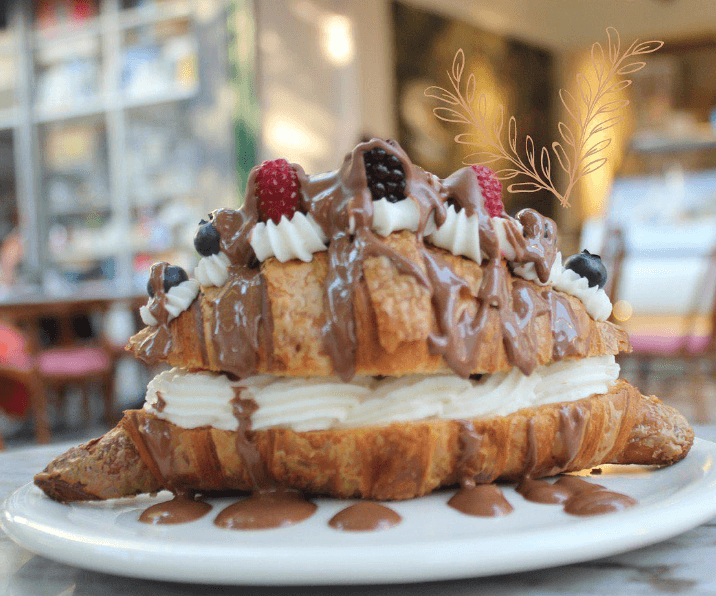 Â La Lune Patisserie - Üsküdar (kruvasan & Kahve)
