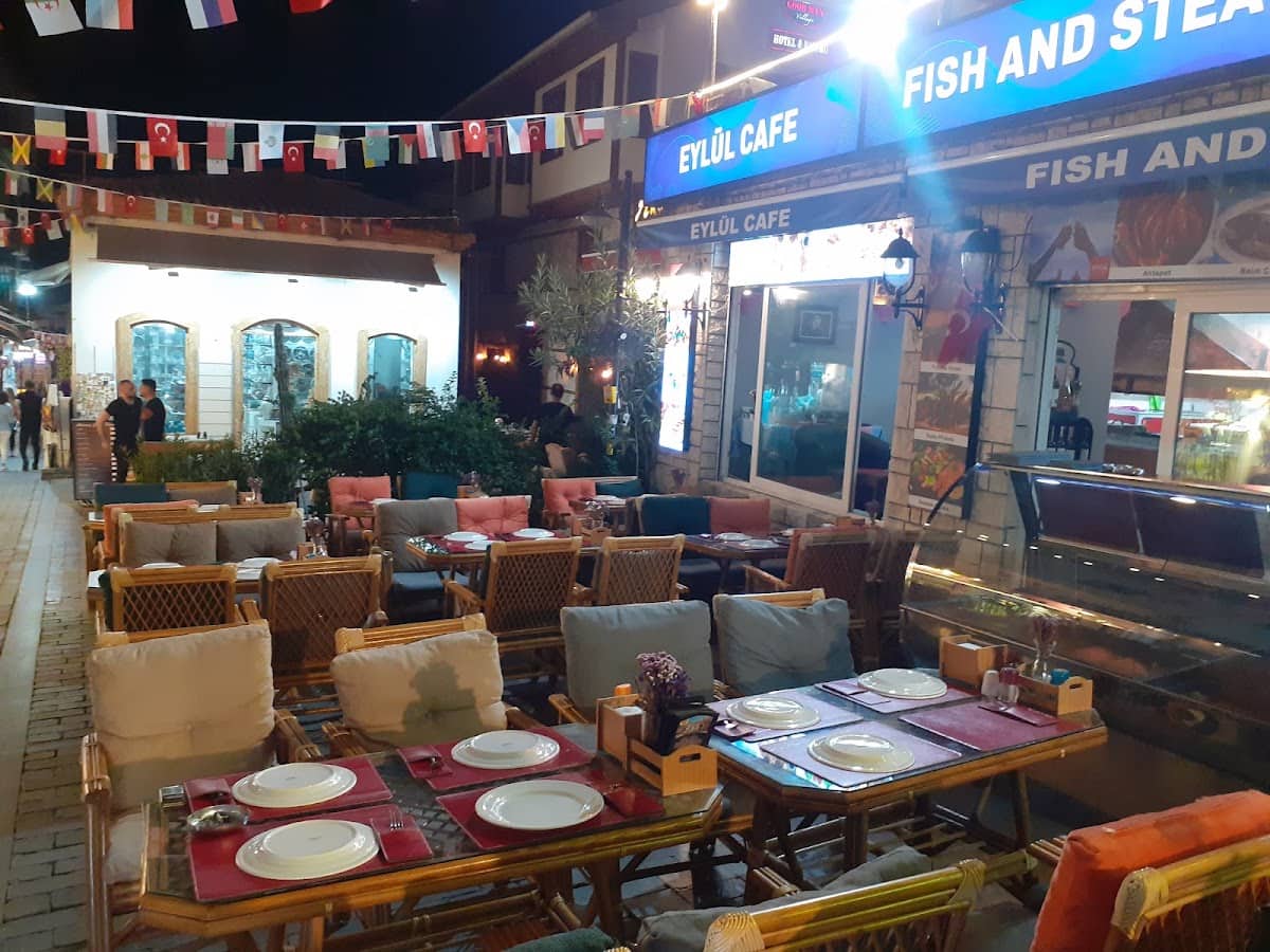 Eylül Cafe Kaleiçi | Fish And Steak| Bbq Kebap And Alacarte